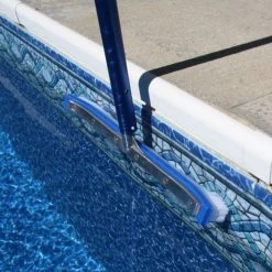 Doheny's Super Deluxe Wall Brush - 18 In. W -Doheny Shop 3875 d sq